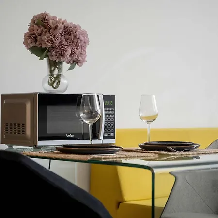 Tasteful In Close To Market By Renters * 브로츠와프